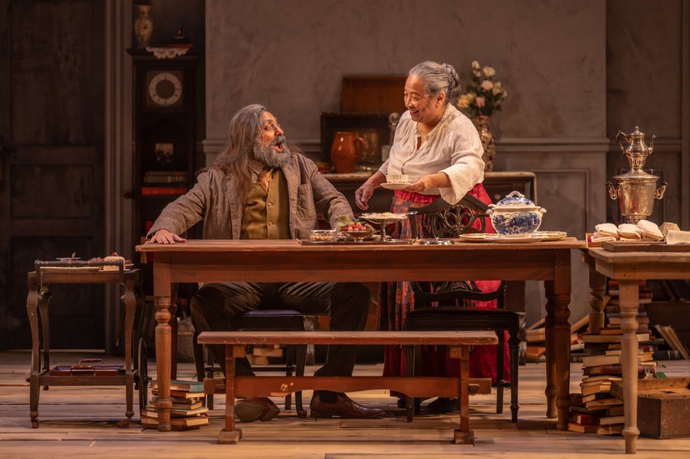 Uncle Vanya - Crow's Theatre